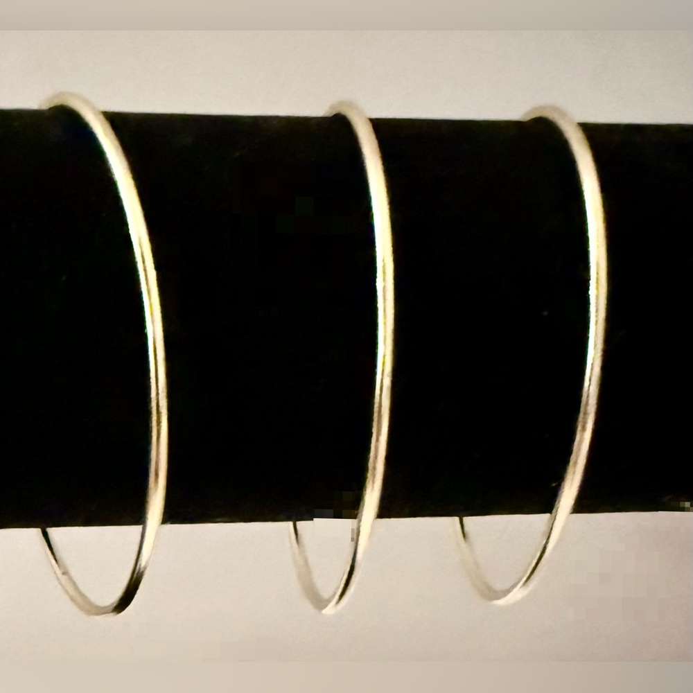 Elegant Gold Tone Bangles